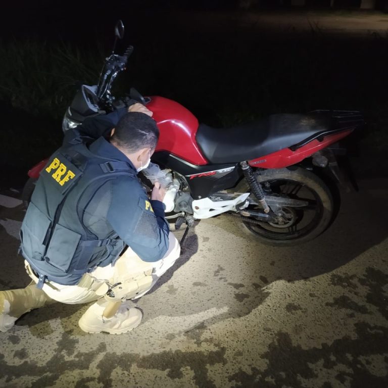 Vendedor é preso com moto furtada, na BR 050, em Catalão