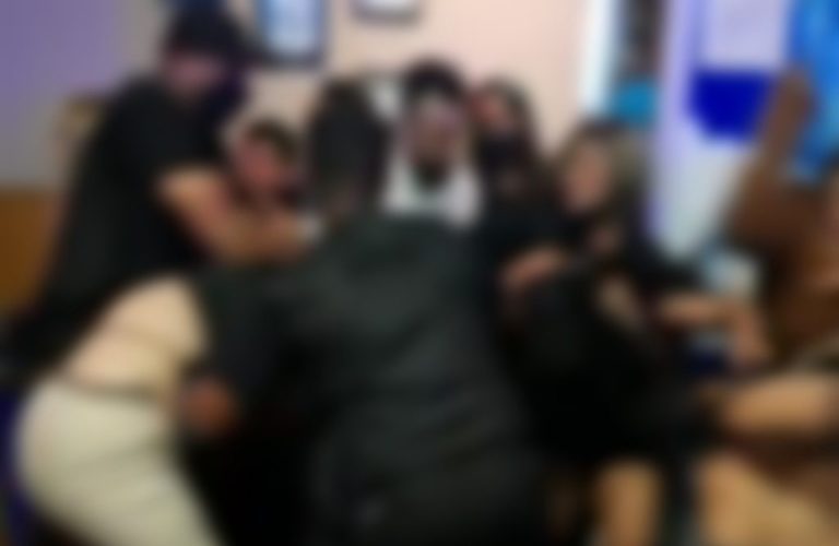 Cinco pessoas saem de bar sem pagar conta durante briga generalizada, em Catalão