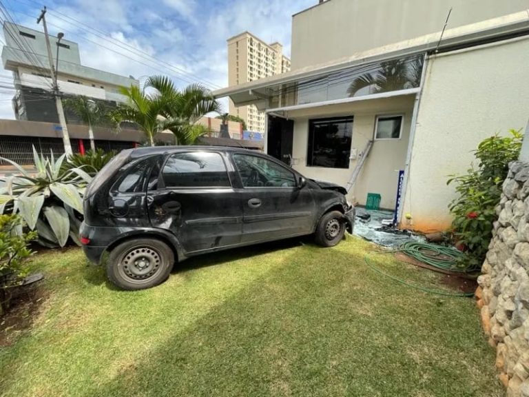 Em Goiânia, recém aprovado para o curso de Direito morre após carro desgovernado atingir guarita de prédio