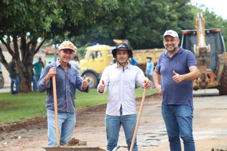 PREFEITURA DE TRÊS RANCHOS REALIZA ‘PROGRAMA CIDADE LIMPA’