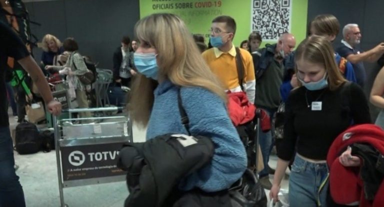 REFUGIADOS DA UCRÂNIA CHEGAM AO AEROPORTO DE GUARULHOS (SP) E SÃO ACOLHIDOS NO INTERIOR DO ESTADO