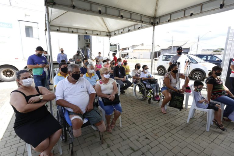 OFICINA ORTOPÉDICA ITINERANTE DO CRER PERMANECERÁ EM CATALÃO DURANTE TODA ESSA SEMANA