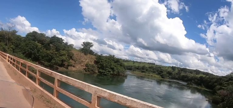 JOVEM SE AFOGA E DESAPARECE DURANTE PASSEIO COM A FAMÍLIA NO RIO SÃO MARCOS, EM CATALÃO