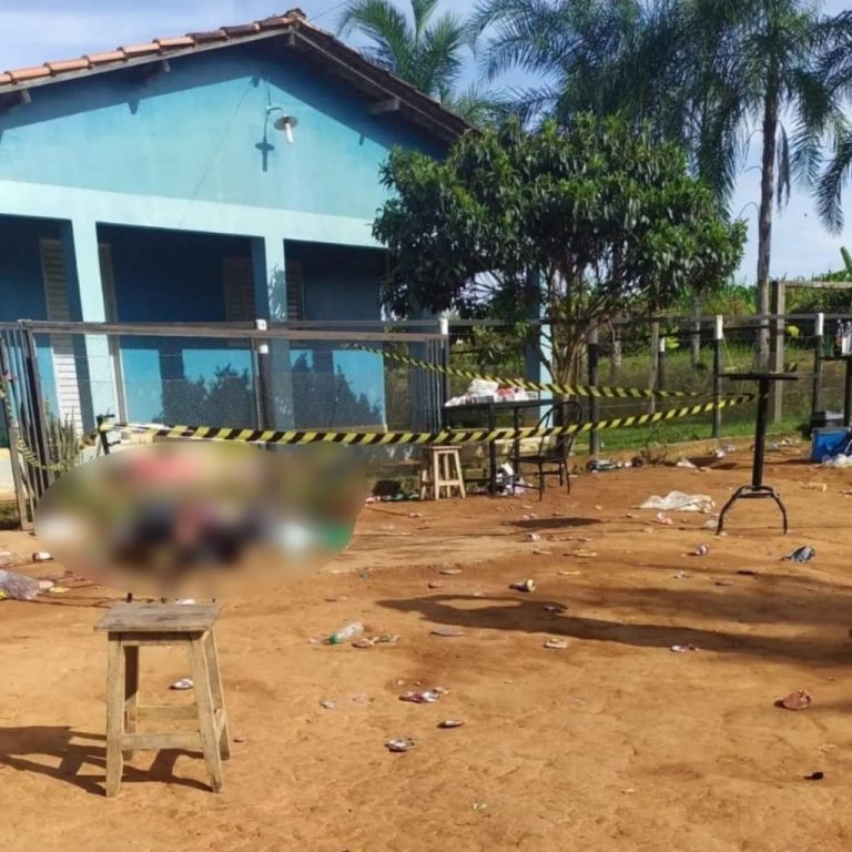 TIROTEIO E CONFUSÃO EM LUAU TERMINA COM DOIS MORTOS EM IPAMERI