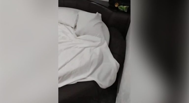 MENINO DE 7 ANOS É FLAGRADO EM MOTEL COM A MÃE E MAIS 3 PESSOAS, NO DF