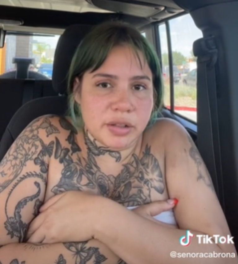 MULHER É HUMILHADA EM SESSÃO DE TATUAGEM E DEIXA ESTÚDIO COM DESENHO PELA METADE