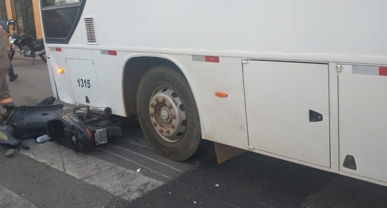 CATALÃO: MÃE LEVA DUAS CRIANÇAS NA MESMA MOTO E A HISTÓRIA TERMINA MAL