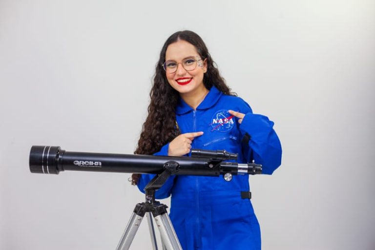 ESTUDANTE DE CATALÃO QUE ACHOU ASTEROIDE VAI BATIZÁ-LO DE WALKIRIA: ‘MINHA MÃE, MINHA INSPIRAÇÃO’