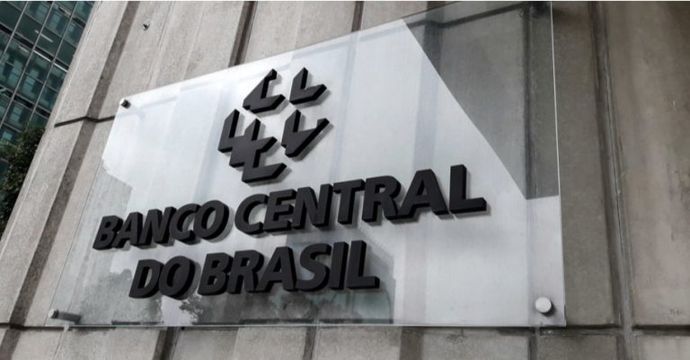 TAXA DE JUROS VAI A 12,75% E BANCO CENTRAL INDICA NOVA ALTA