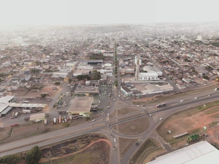 FRIO E PANCADAS DE CHUVA NESTE FINAL DE SEMANA, É O QUE APONTA CLIMATOLOGISTA DA UFCAT