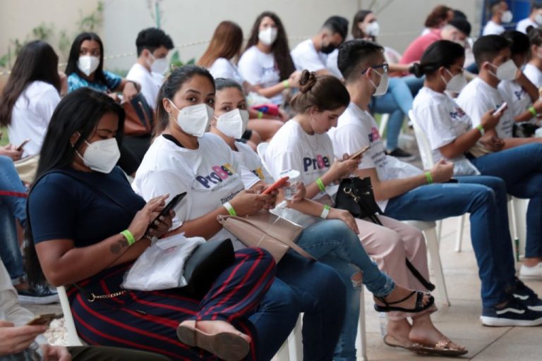 OVG PUBLICA EDITAL PARA 4 MIL NOVAS BOLSAS DO PROBEM