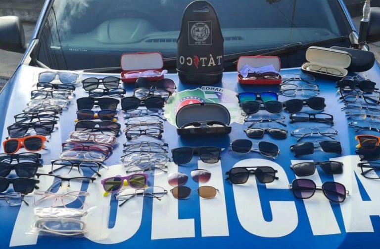 POLICIAIS DO 18º BPM/9ª CRPM REALIZAM PRISÕES E APRESÕES DE DROGAS E RECUPERAM DEZENAS DE ÓCULOS FURTADOS; UMA PESSOA FOI PRESA POR RECEPTAÇÃO