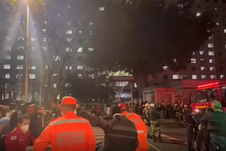 INCÊNDIO EM HOSPITAL SANTA CASA DE BELO HORIZONTE, CAPITAL DE MINAS GERAIS,  PROVOCA DESESPERO EM PACIENTES E FUNCIONÁRIOS