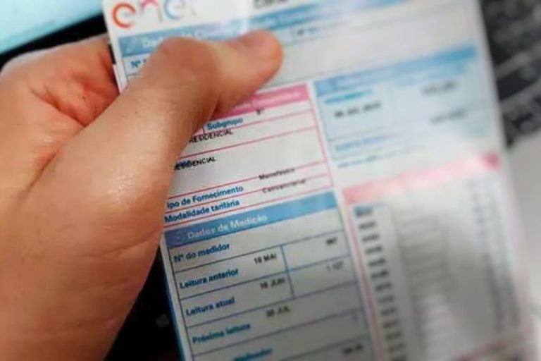 BANDEIRAS TARIFÁRIAS NA CONTA DE ENERGIA FORAM REAJUSTADAS EM ATÉ 64%
