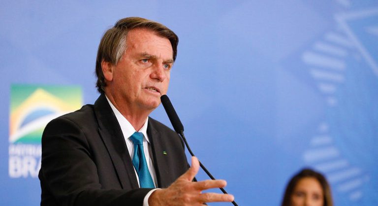 COMBUSTÍVEL: BOLSONARO PROPÕE RESSARCIR ESTADOS EM TROCA DO ICMS ZERO