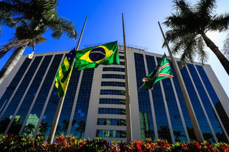 GOVERNO DE GOIÁS DECRETA LUTO OFICIAL PELA MORTE DE RONALDO RAMOS CAIADO FILHO