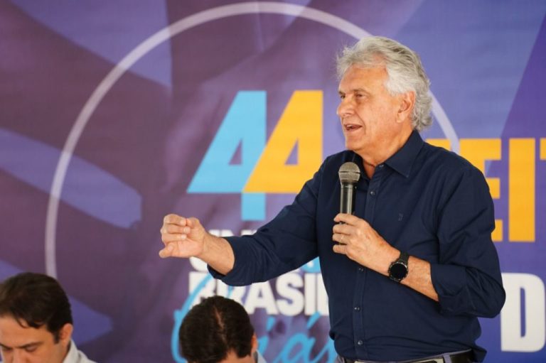 33 PREFITOS DA REGIÃO CENTRAL REFORÇAM APOIO À GESTÃO DEMOCRÁTICA DE CAIADO