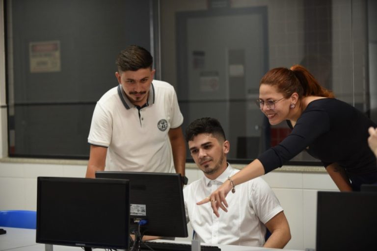 BOLSISTAS DO PROBEM DEVEM RENOVAR BENEFÍCIO ATÉ 31 DE JULHO