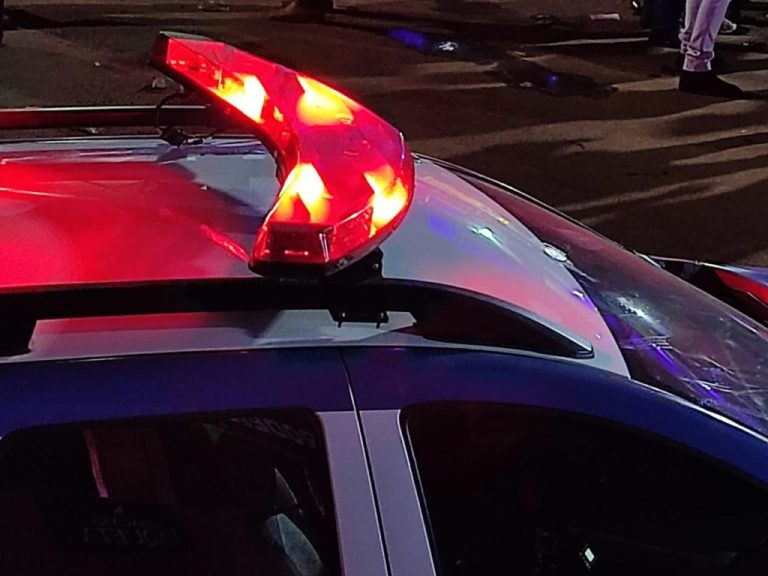 BRIGA ENTRE DOIS RAPAZES ACABA COM TIROS NA FEIRA DA PRAÇA DUQUE DE CAXIAS, EM CATALÃO