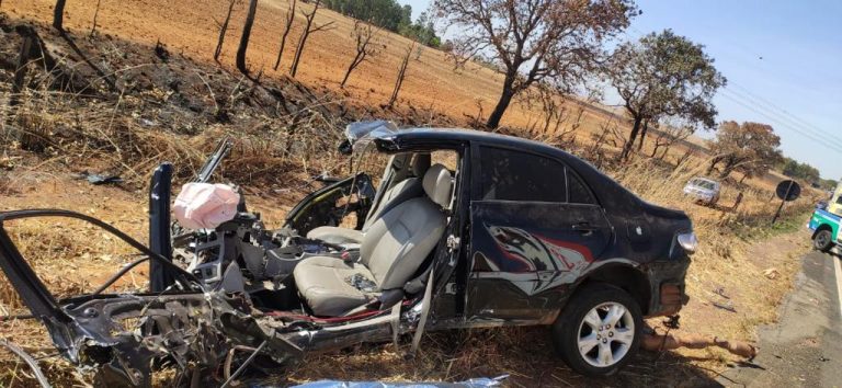 ATUALIZAÇÃO: PAI, MÃE E FILHOS DE 3 E 11 ANOS SÃO QUATRO DAS SETE VÍTIMAS DO ACIDENTE EM PIRACANJUBA, AFIRMOU CORPO DE COMBEIROS