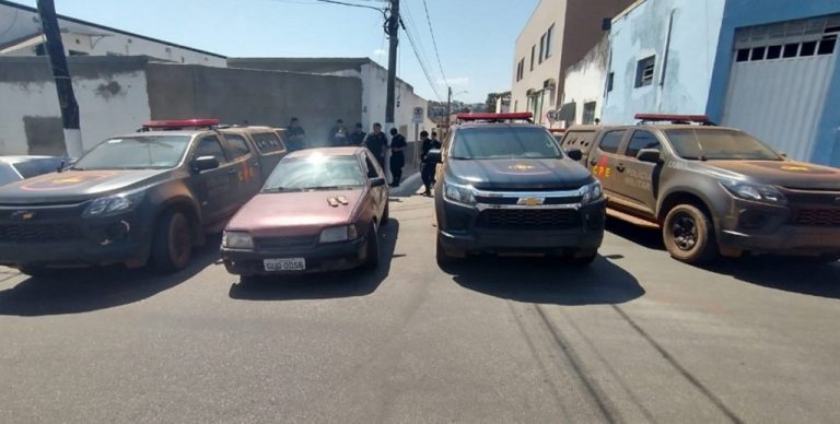 CERCA DE 9 HORAS APÓS DUPLO HOMICÍDIO DURANTE FESTA EM CHÁCARA DE CATALÃO, POLICIAIS DO CPE PRENDERAM O SUSPEITO DE SER AUTOR DOS DISPAROS