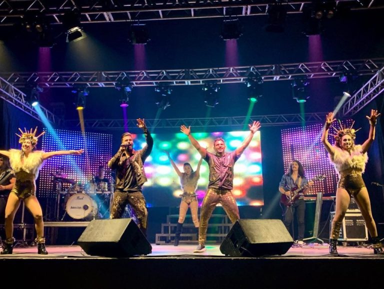 BANDA GÊNESE FAZ SHOW NA NOITE DESTE SÁBADO (24) NA CHÁCARA PAQUETÁ NO BAILE DO RUBI, EVENTO ORGANIZADO PELA OAB CATALÃO