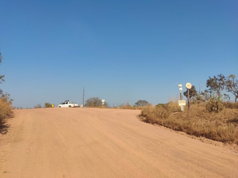 ASFALTAMENTO DA ESTRADA QUE LEVA AS COMUNIDADES DO PARAÍSO, MATA PADRE E RESSACÃO NO MUNICÍPIO DE OUVIDOR, VIRA COMPROMISSO DE CAMPANHA