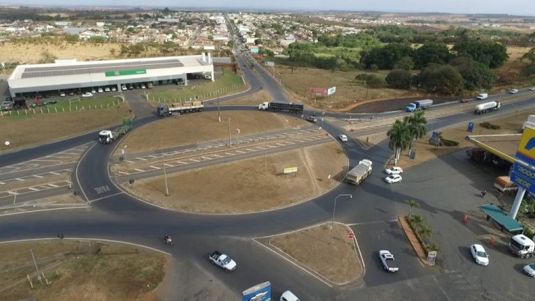 E A DUPLICAÇÃO DA BR-050 NO PERÍMETRO URBANO DE CATALÃO? E OS ACESSOS DO DIMIC, CASTELO BRANCO E PONTAL NORTE?