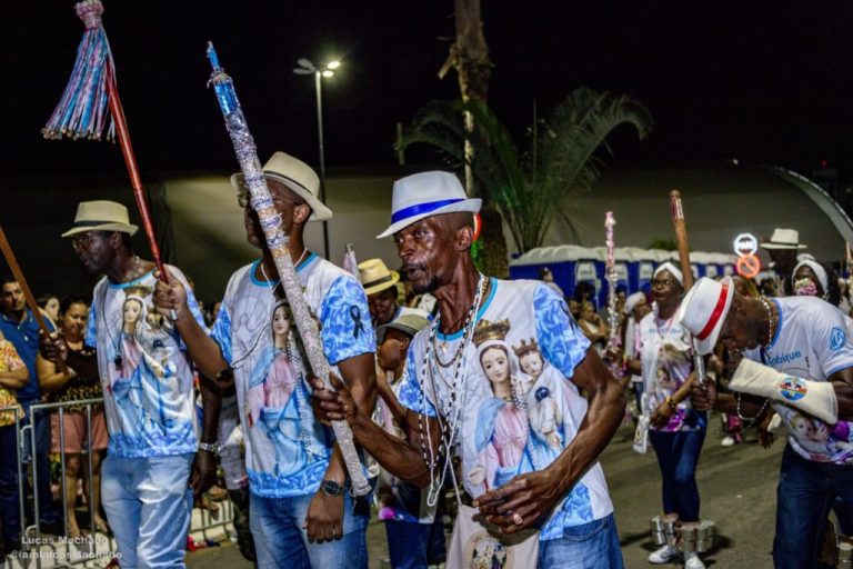 MAIS DE 8 MIL PESSOAS ENTRE DANÇADORES E DEVOTOS DE NOSSA SENHORA DO ROSÁRIO, PASSARAM PELO LARGO DO ROSÁRIO NO ÚLTIMO ENSAIO DAS CONGADAS