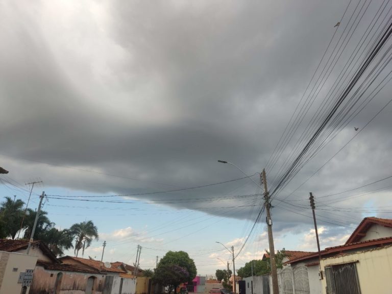 FRIO CHEGA EM CATALÃO NESTE FINAL E PODERÁ TRAZER CHUVAS FORTES EM FORMATO DE TEMPESTADES; TEMPERATURA PODERÁ BAIXA PARA OS 13ºC