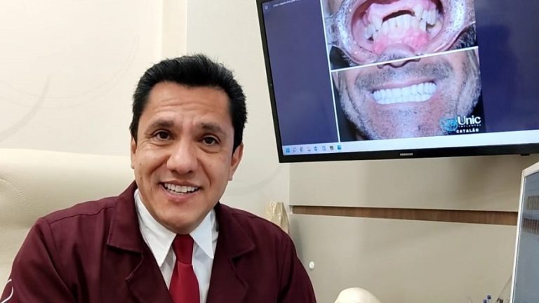 MOMENTO ORAL UNIC:	QUER SABER POR QUAL MOTIVO CADA VEZ MAIS AS PESSOAS BUSCAM PELOS IMPLANTES DENTÁRIOS? DR. ALEXANDRE GOES DA ORAL UNIC CATALÃO TE EXPLICA