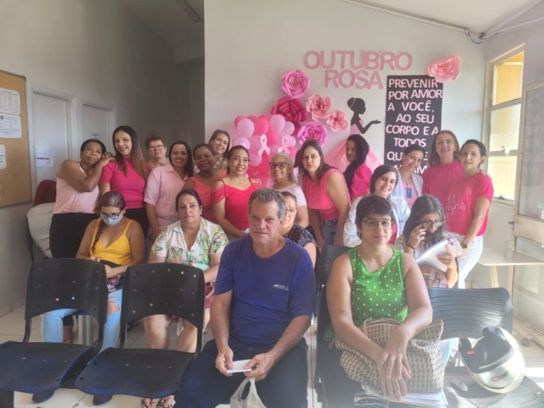 OUTUBRO ROSA: SERVIDORAS DO POSTINHO DE SAÚDE DO SÃO JOÃO, EM CATALÃO, VESTEM ROSA E PROMOVEM MANHÃ ESPECIAL PARA CELEBRAR O MÊS DE COMBATE AO CÂNCER DE MAMA