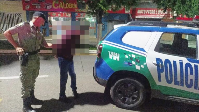 HOMEM ARMADO COM FACA É RENDIDO E AMARRADO COM MANGUEIRA DE JARDIM AO TENTAR INVADIR SALÃO DE BELEZA, EM CATALÃO; SUPOSTO LARÁPIO FOI ENTREGUE A PM