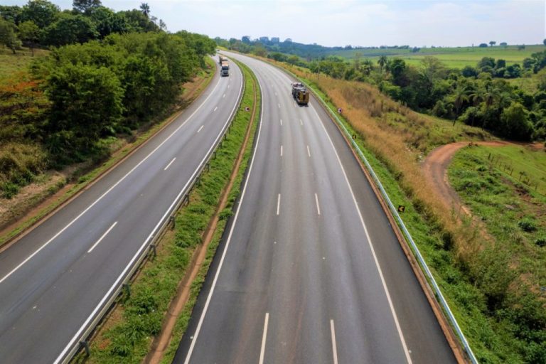 ACIDENTES GRAVES NA BR-050 MARCAM O FERIADÃO PROLONGADO DE PROCLAMAÇÃO REPÚBLICA: EM GOIÁS, MAIS DE 90 PESSOAS FORAM FLAGRADAS DIRIGINDO SOB EFEITO DE ÁLCOOL
