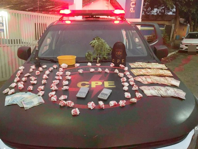 APÓS DENÚNCIA ANÔNIMA, MULHER DE 40 ANOS É PRESA EM IPAMERI COM CERCA DE R$ 30 MIL REAIS EM PASTA DE COCAÍNA; PM DE CATALÃO RECUPERA MOTO QUE FOI FURTADA EM UBERLÂNDIA-MG