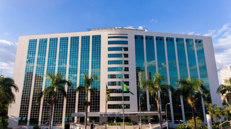 GOVERNO DE GOIÁS ALTERA EXPEDIENTE DURANTE JOGOS DO BRASIL NA COPA DO MUNDO