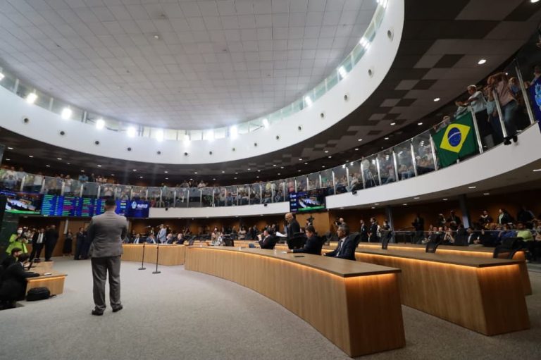 APROVADA EM PRIMEIRA VOTAÇÃO A TAXA DO AGRO VEICULADA A INCENTIVO FISCAL