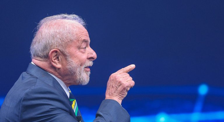 LULA PARTICIPA DE REUNIÕES EM BRASÍLIA PELA PRIMEIRA VEZ DEPOIS DE ELEITO