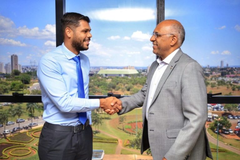 TERCEIRO MANDATO DE POLICARPO E IMPEACHMENT DO PREFEITO ROGÉRIO CRUZ AGITAM FIM DE ANO DA POLÍTICA EM GOIÂNIA