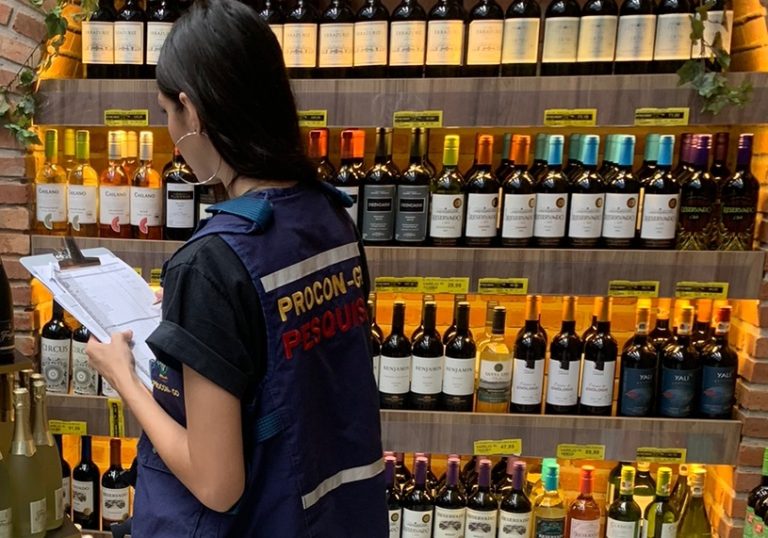 PROCON GOIÁS ENCONTRA VARIAÇÃO DE ATÉ 412% NO PREÇO DE ITENS PARA CEIA DE NATAL