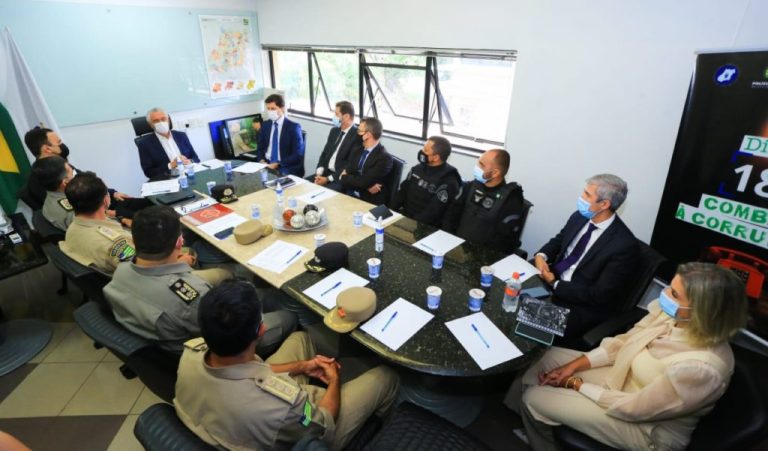 GOVERNO DE GOIÁS REFORÇA POLICIAMENTO NO ENTORNO DO DF E ATUA PELA DESMOBILIZAÇÃO DE ACAMPAMENTOS