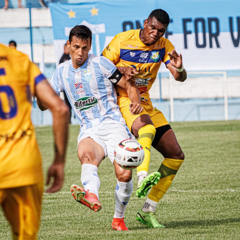 CRAC DE CATALÃO SE IMPÕE EM CASA, VENCE O IPORÁ E CONSEGUE A SEGUNDA VITÓRIA SEGUIDA