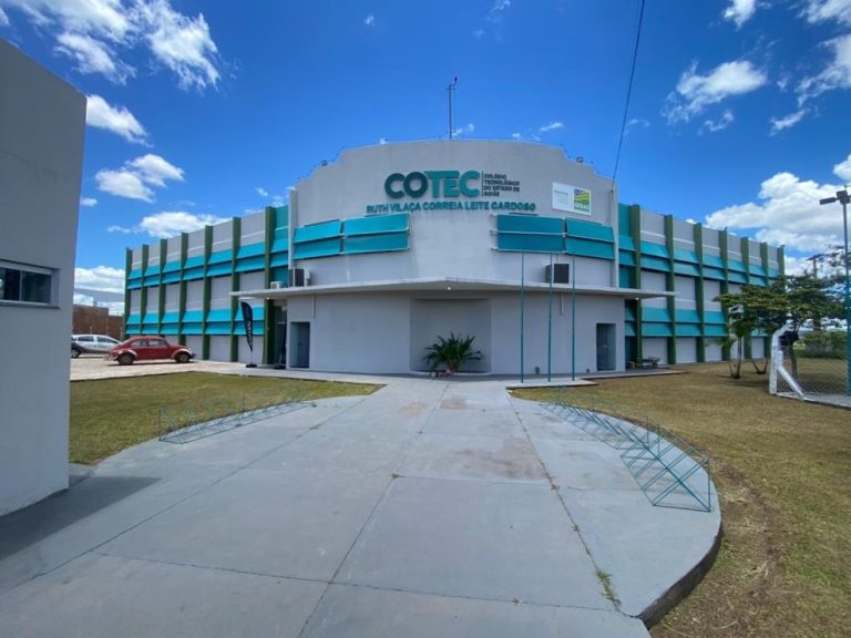 GOVERNO DE GOIÁS OFERECE 5 MIL VAGAS EM CURSOS GRATUITOS DE EDUCAÇÃO A DISTÂNCIA