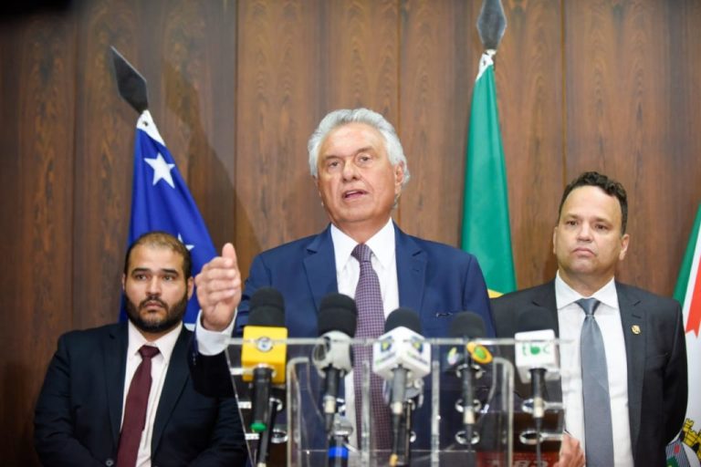 É CADEIA OU MOTEL? CAIADO VAI DISCUTIR JUNTO AO JUDICIÁRIO SITUAÇÃO DAS VISITAS ÍNTIMAS NO SISTEMA PENITENCIÁRIO