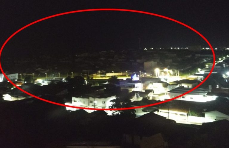 MORADORES DOS BAIRROS VILA LIBERDADE, MARGON E ALTO DA BOA VISTA, EM CATALÃO, COMPLETAM CERCA DE 10 HORAS SEM ENERGIA