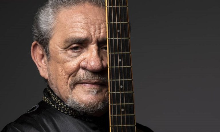 EVENTO DO DIA DAS MÃES, EM CATALÃO, COM CANTOR ZÉ RAMALHO, SERÁ NO CASTELO DA REGINA E SOMENTE COM RESERVA DE MESAS; VEJAM OS VALORES