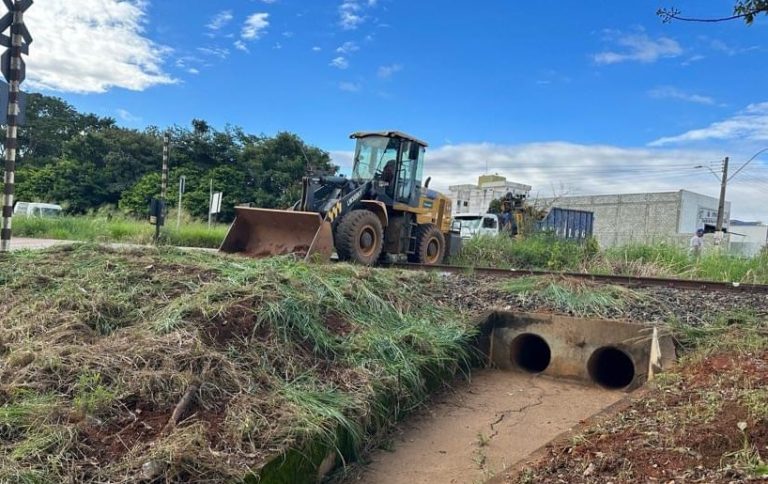 ALEGANDO DESCUMPRIMENTO DE ACORDO, PREFEITO DE CATALÃO BLOQUEIA TRECHOS DA FERROVIA; DECISÃO JUDICIAL DETERMINOU DESBLOQUEIO NO MESMO DIA