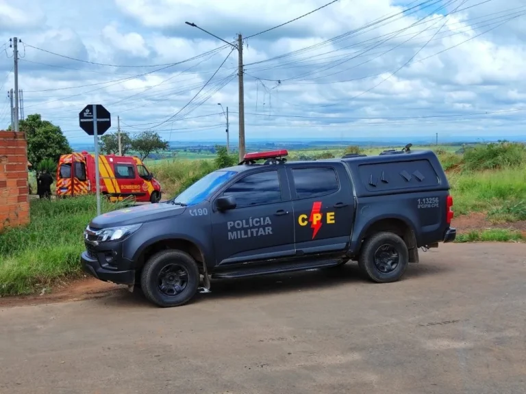 SUSPEITO DE COMETER VÁRIOS ASSALTOS É MORTO EM TROCA DE TIROS COM POLICIAIS DE CATALÃO