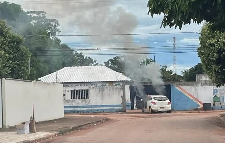 CRIMINOSOS INVADEM QUARTEL DA POLÍCIA MILITAR E CAUSAM TERROR EM CIDADE DO INTERIOR DO MATO GROSSO