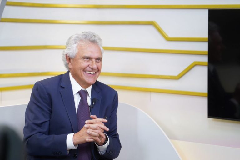 APROVAÇÃO DA GESTÃO DE RONALDO CAIADO ATINGE RECORDE EM GOIÁS, APONTA PESQUISA